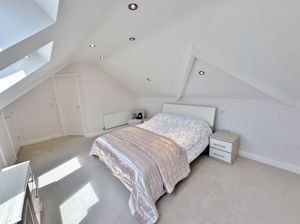 Photo 21- click for photo gallery